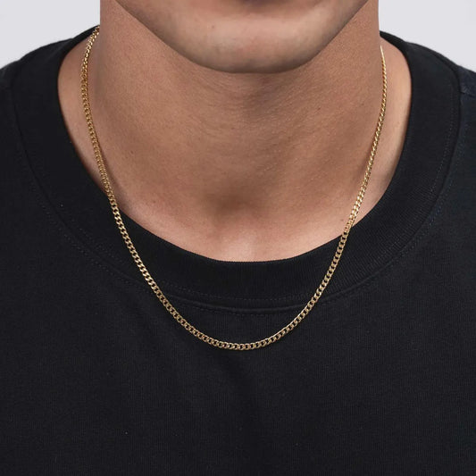 Curb Chain Necklace — Gold